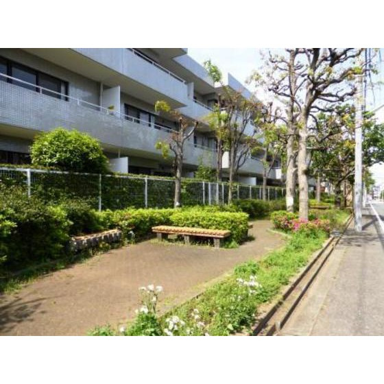 コスミックビルの周辺|公園「上野毛四丁目小緑地まで474ｍ」