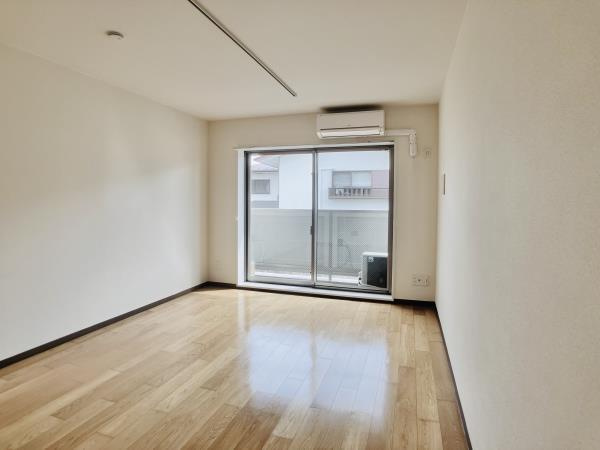 ＡＮＮＥＸ南荻窪の居間・リビング|こちらのリビングで趣味の時間をお楽しみください