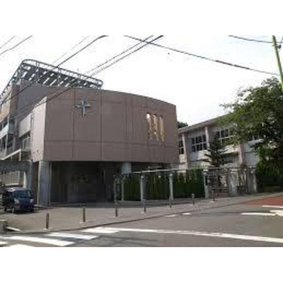 メゾンビアンペルレの周辺|高校・高専「私立聖ドミニコ学園高校まで1103ｍ」