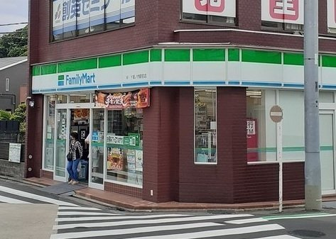 エクセルコートの周辺|ファミリーマートまで338m