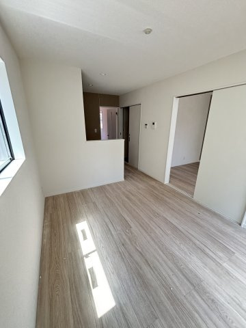 Ｌａ　Ｓｕａ　Ｃａｓａ．ＹⅡの居間・リビング|建築中