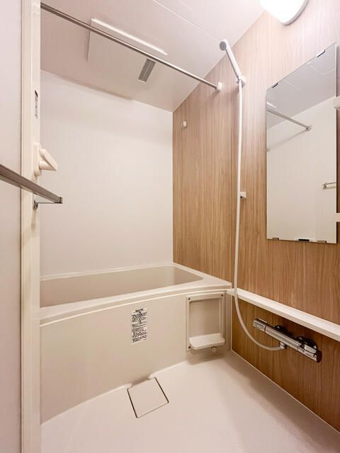福岡市南区那の川２丁目の賃貸マンションの浴室