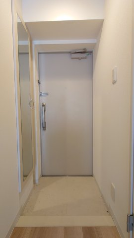 【玄関】