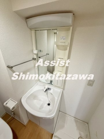 サニーハイマート下北沢の独立洗面台