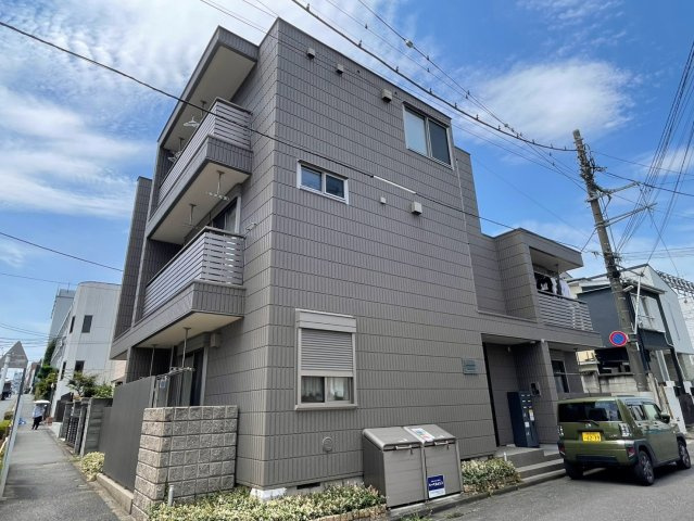 Champvillage中野の外観