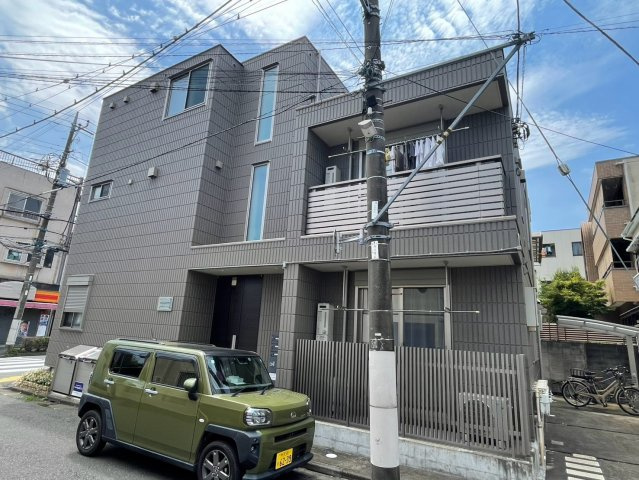 Champvillage中野の外観