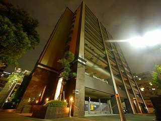 グランドガーラ横濱元町の外観