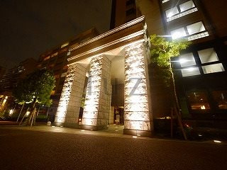 グランドガーラ横濱元町のエントランス