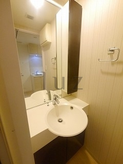 グランドガーラ横濱元町の洗面所