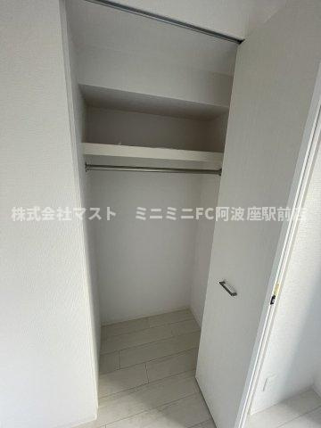 エスリード阿波座プライムコートの収納