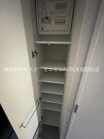 エスリード阿波座プライムコートの収納