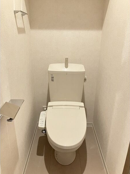 REGALEST摂津パウのトイレ