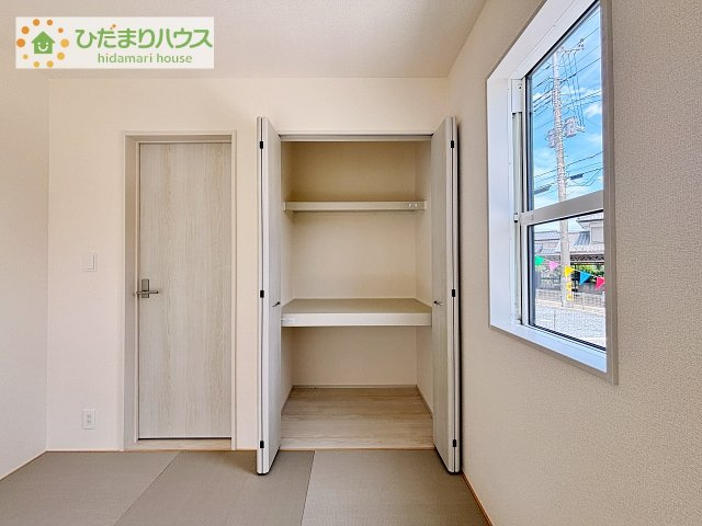 【収納】 | 土浦市小岩田東2丁目6期　新築戸建　2号棟 | 和室にも大容量のクローゼット完備！
お布団やお子様のおもちゃなどがスッキリ収納できますね(^^♪