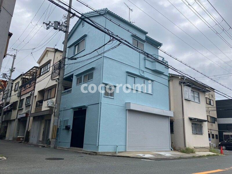門真市三ツ島戸建のエントランス