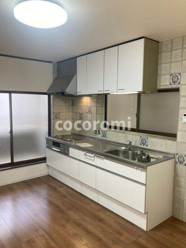 門真市三ツ島戸建のキッチン