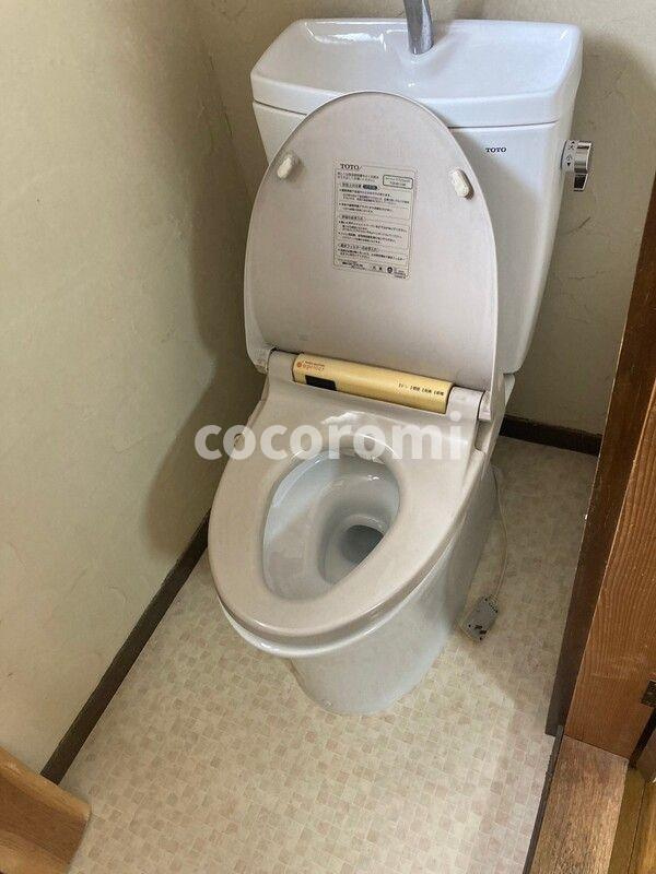 門真市三ツ島戸建のトイレ