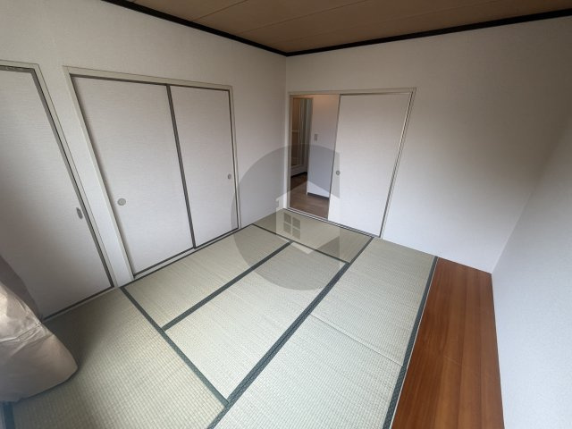 グリーンハイツ吉川の和室