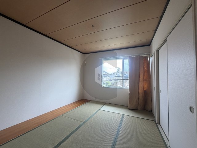 グリーンハイツ吉川の和室