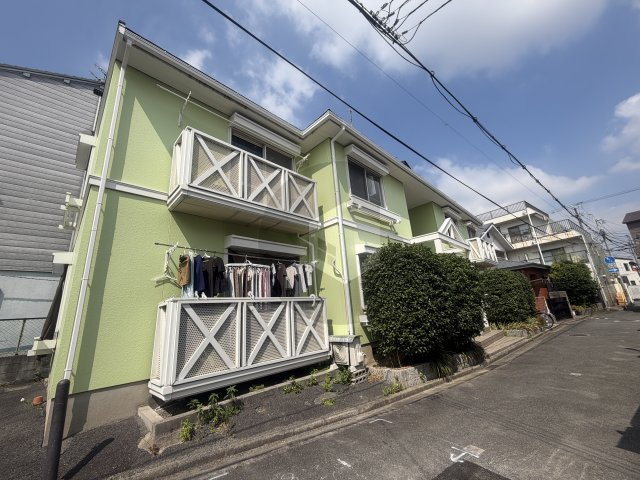 グリーンハイツ吉川の外観
