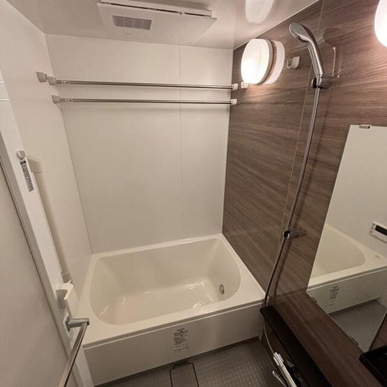 【浴室】 | ※写真は同タイプ住戸です。