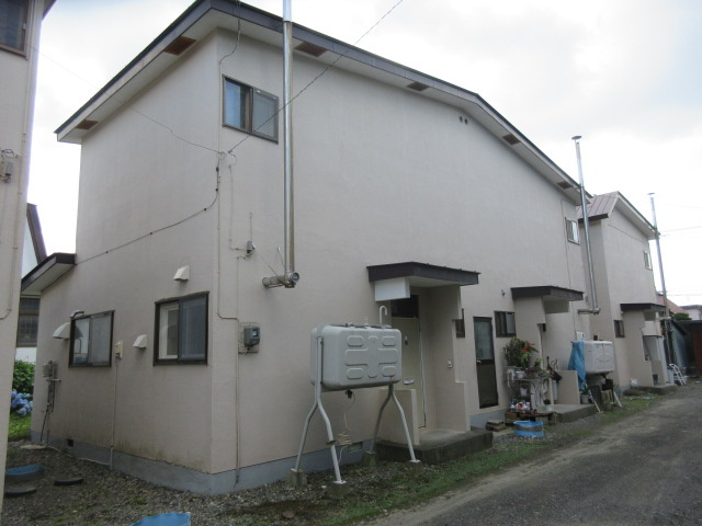 川原井貸家