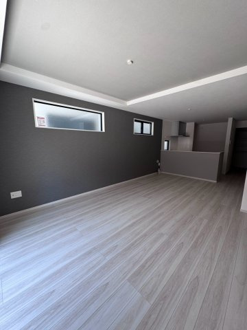 千種区下方町1丁目新築戸建の居間・リビング|キャンペーン対象物件です♪詳細は弊社ホームページもしくはスタッフまでお気軽にお問合せ下さいませ♪ お役に立てる自信があります♪