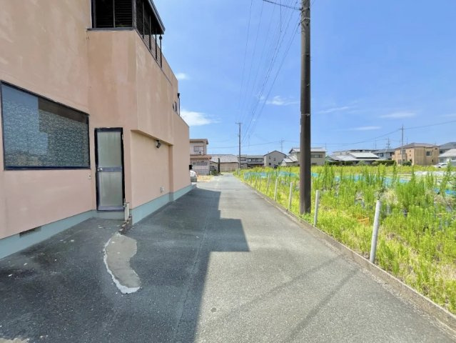売土地　中央区小沢渡町の外観|周辺交通量少なめです。