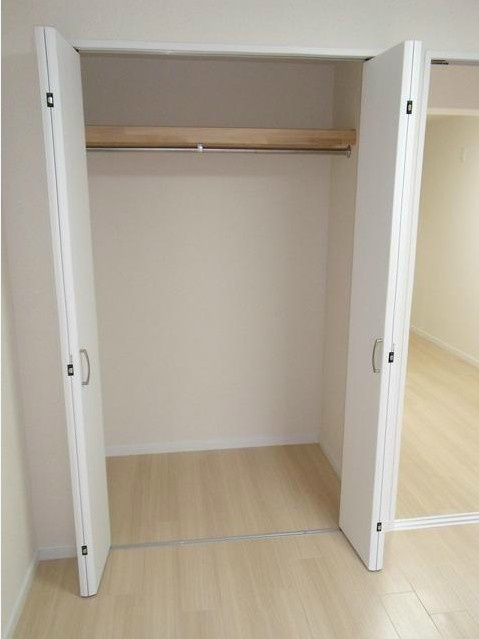 杉並区高円寺南１丁目の賃貸マンションの収納