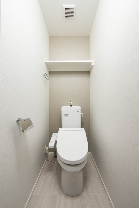 新品家具付きマンション築港本町3(KaGood福岡)のトイレ