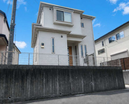 海老名市国分南4丁目　中古戸建