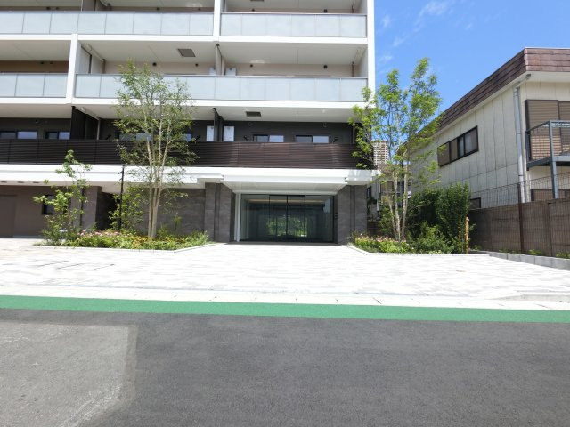 リーフシティ市川　ザ・レジデンスのロビー