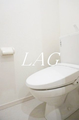 【トイレ】 | リブリ・ベルカーサYUHI | トイレです。