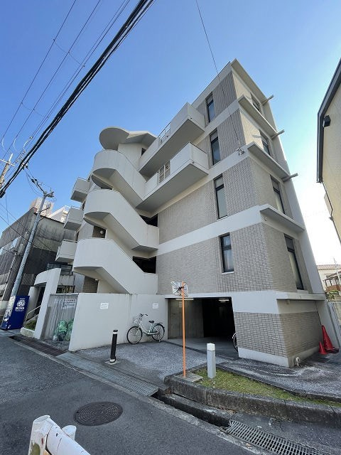 ダイドーメゾン立花西