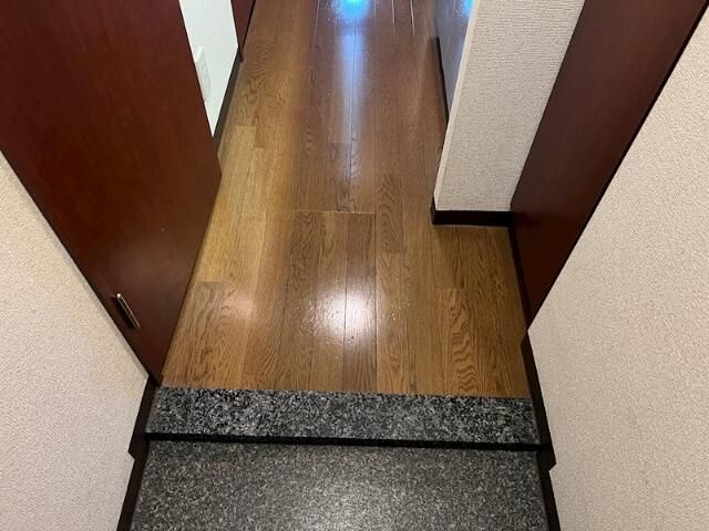 【玄関】