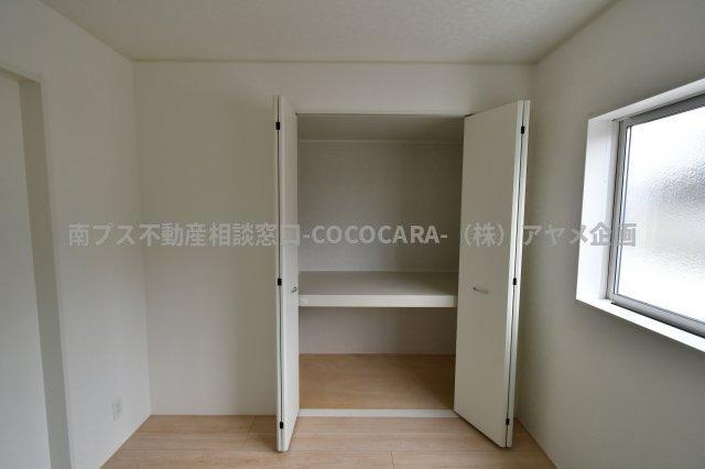 中央市井之口の新築一戸建の収納|和室西面
