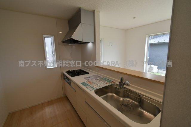 中央市井之口の新築一戸建のキッチン