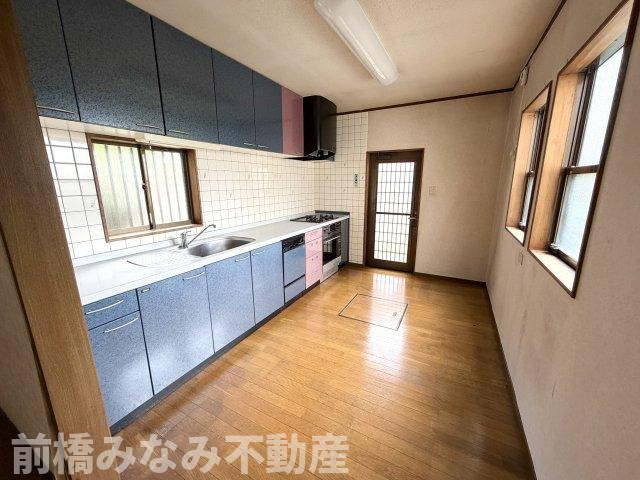 【中古】高崎市倉賀野町　５LDK＋Sのキッチン|使いやすいキッチンです