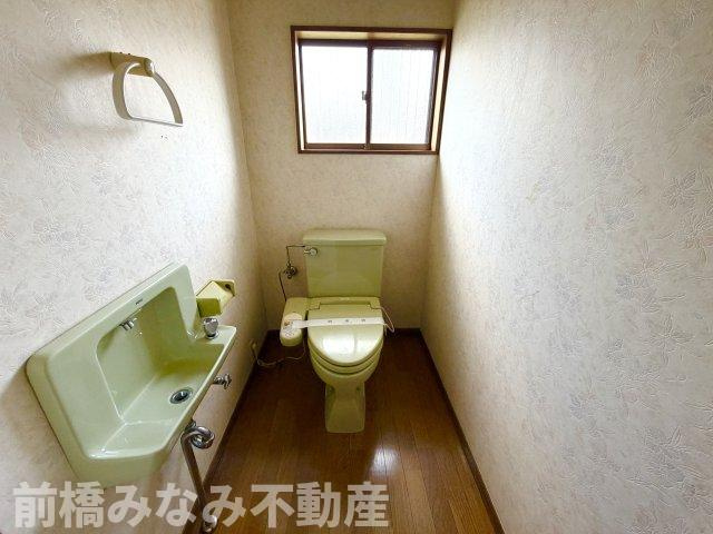 【中古】高崎市倉賀野町　５LDK＋Sのトイレ|シンプルで使いやすいトイレです