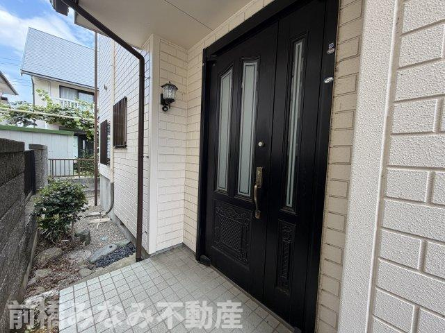 【中古】高崎市倉賀野町　５LDK＋Sの玄関|ゆったりとした玄関です