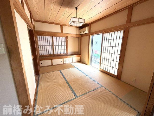 【中古】高崎市飯塚町　４LDKの和室|畳の上でゆっくりとくつろげる和室です