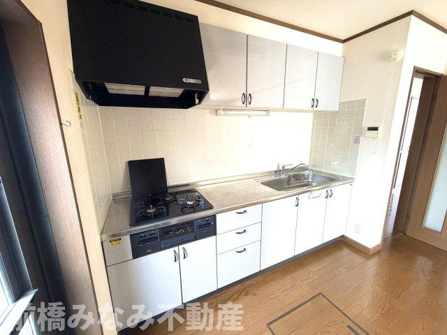 【中古】高崎市飯塚町　４LDKのキッチン|キッチンでお料理をお楽しみください