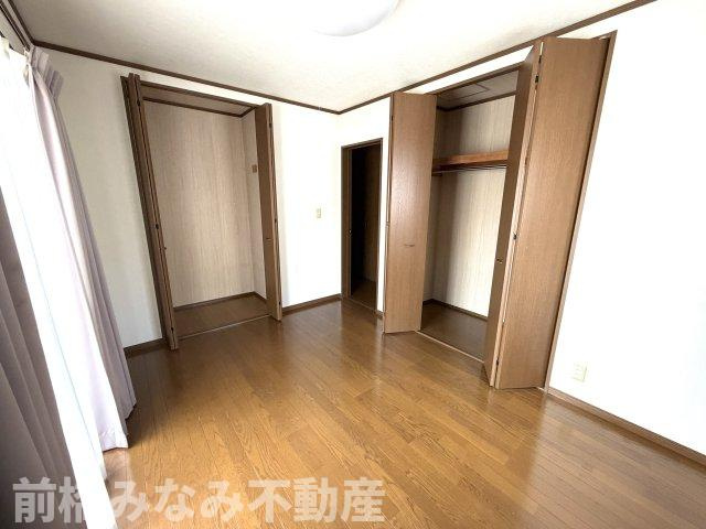 【中古】高崎市飯塚町　４LDKの洋室|スタンダードな洋室です