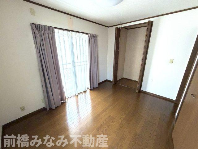 【中古】高崎市飯塚町　４LDKの洋室|洋室です