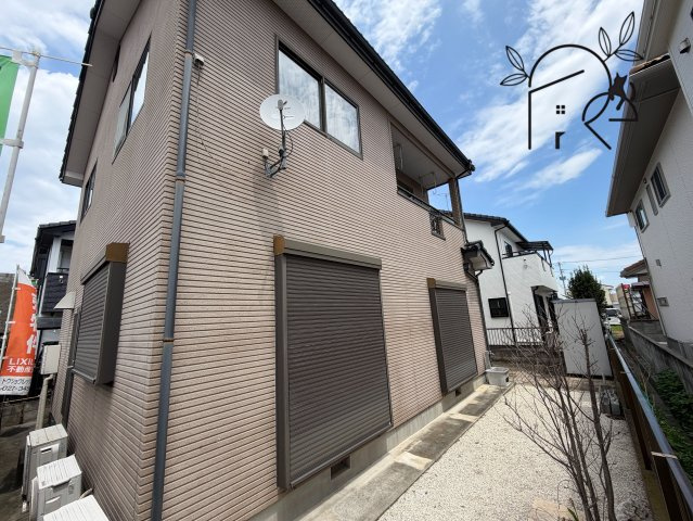 【中古】高崎市飯塚町　４LDKの外観|コンパクトですがお庭スペースもあります。