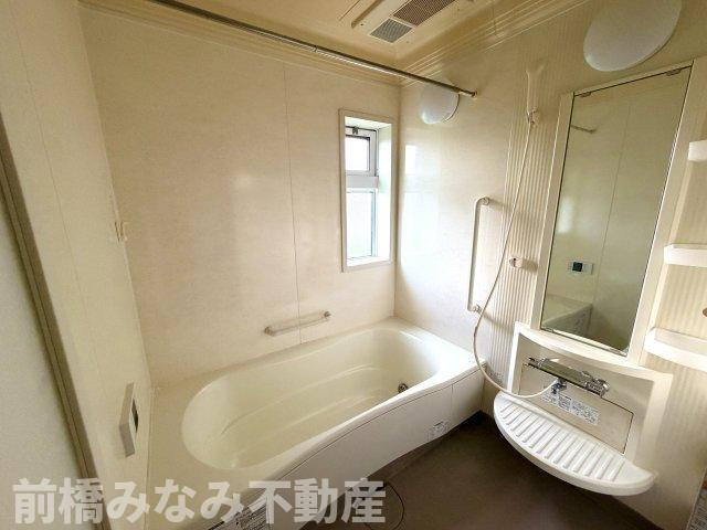【中古】前橋市箱田町　４LDKの浴室|落ち着いた空間のお風呂です