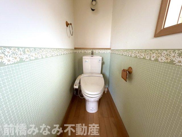 【中古】前橋市箱田町　４LDKのトイレ|落ち着いた色調のトイレです