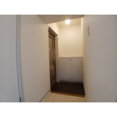 【玄関】 | アザレアマンション | シンプルで使いやすい玄関です