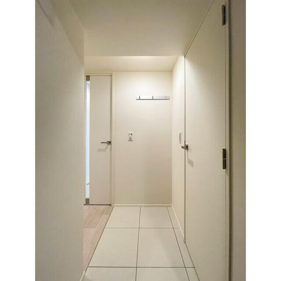 【玄関】