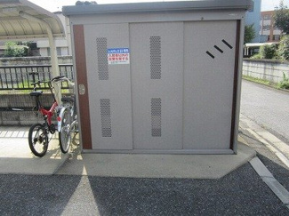 【その他】 | レオパレスシーサー | 入居者様専用ゴミ庫です。