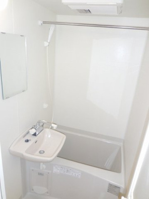 【浴室】 | レオネクストクレセント | 日々の疲れを癒すお風呂付です
